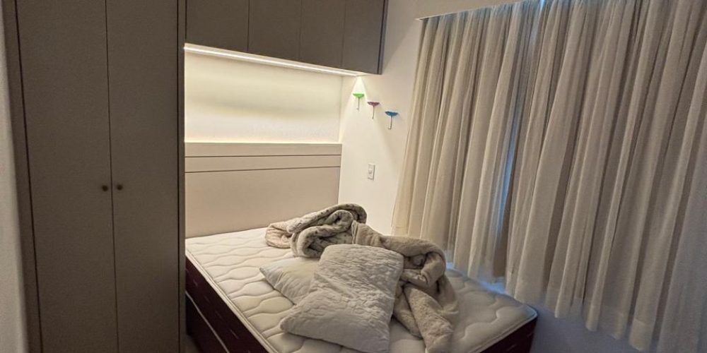 Casa do Casagrande na Palhocinha com 148m² de contrução com 211m² terreno e 3 quartos sendo 1 suíte. 3 banheiros + salão de festas (14)