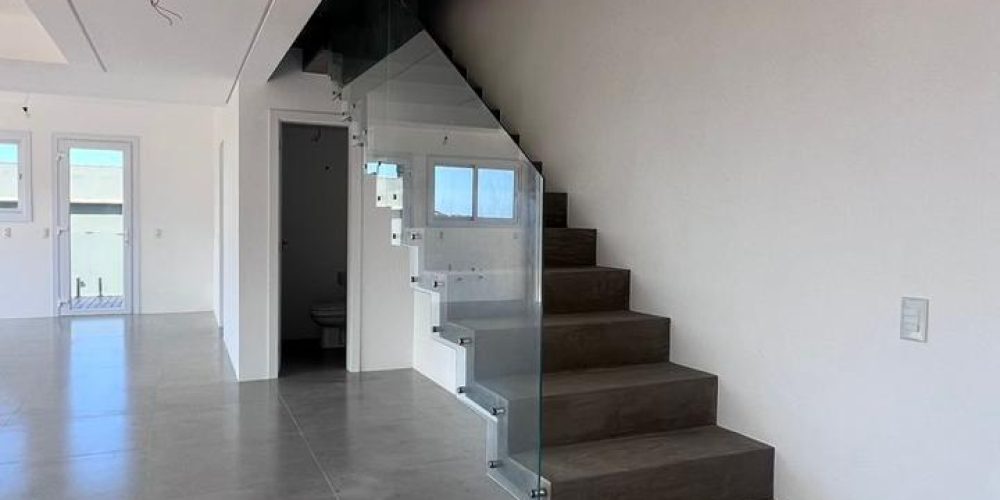 CASA VISTA PANORÂMICA E ACABAMENTOS PREMIUM