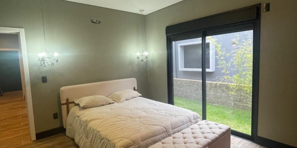 casa do César no Cond. Rosa Internacional 194m² por $ 2.390 (10)