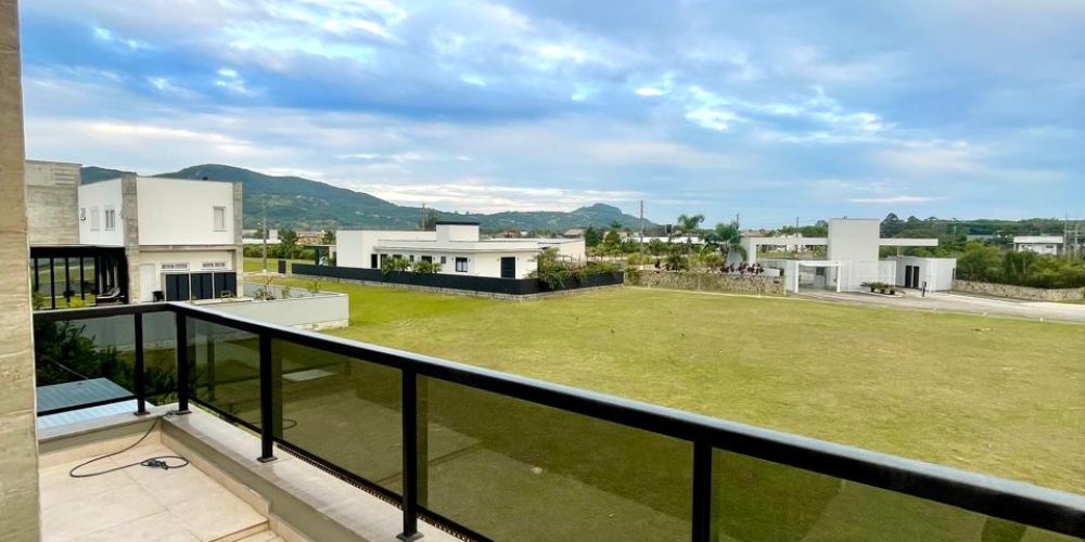casa maurino condominio internacional (1)